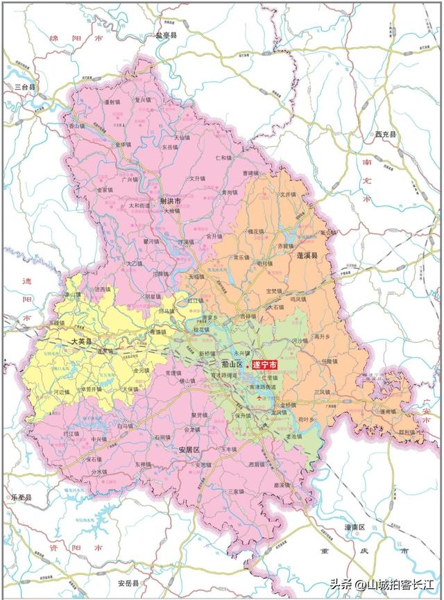 四川这座年轻县，不仅藏着世界石油钻井之父，还有能让人漂浮的海