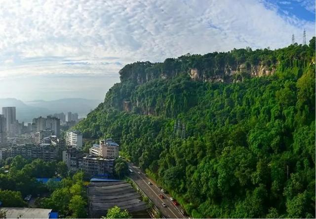 小布丁·早安丨地名里的重庆：太白街道，藏着万州的诗与烟火