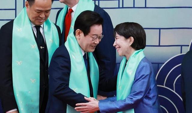 高市安排妥了，李在明在日本吃晚宴	，饭还没下肚，中方先回了14字