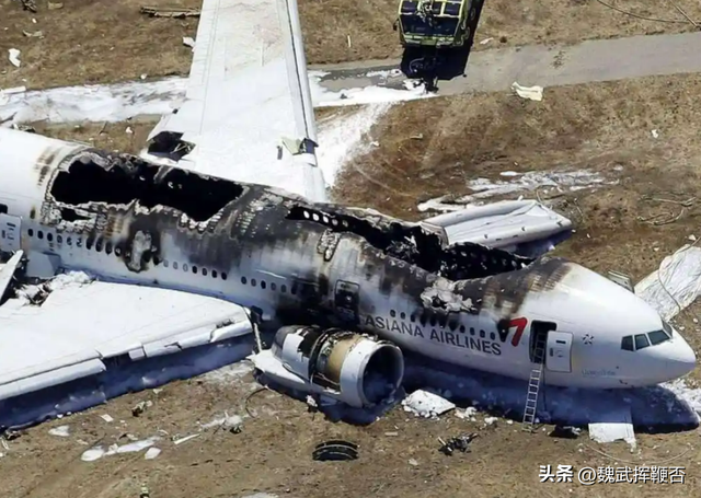 一起从头错到尾的空难，最终坠毁114人遇难：哪怕中间对一次呢？