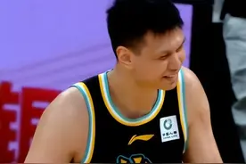 连伤宏远五人！许钟豪引爆CBA，凭一己之力，恐让广东无人战辽篮图片