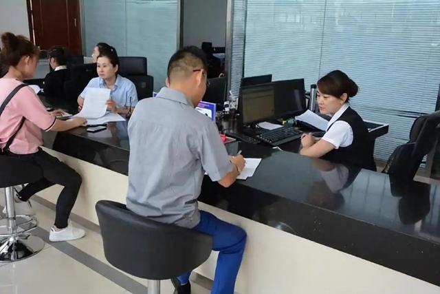 国家正式出手！2026 年 元旦起，存取现金一律按 “新规” 来！