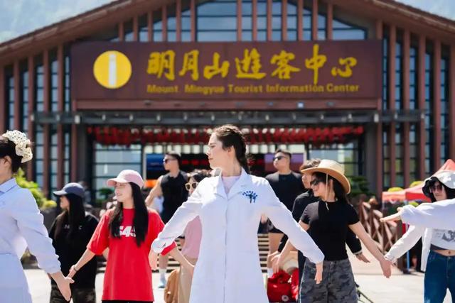 喜讯！明月山旅游区荣获2025年“风景独好”旅游名景区！