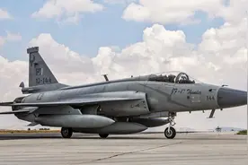 空地一体、三层覆盖！巴基斯坦掀起全面反击，主力都是中国装备！图片