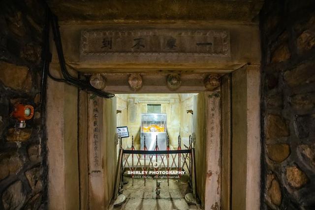 北京神秘的太监墓，地宫龙袍干尸名黄拙吾，为何被怀疑是洪承畴？