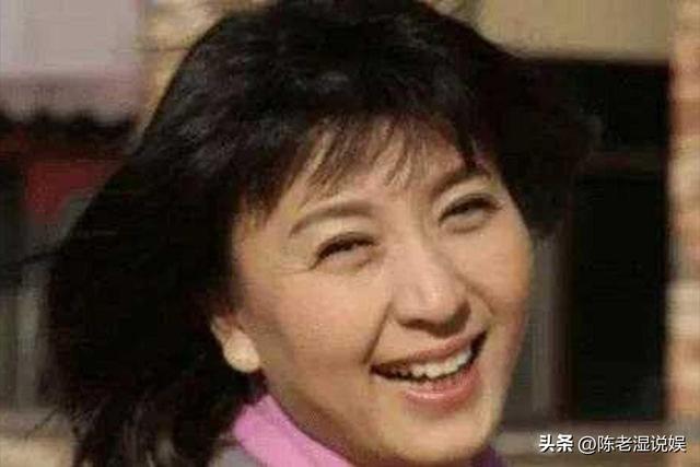 自掘坟墓！闫学晶被举报偷税漏税，证据已提交机关	，恐有牢狱之灾