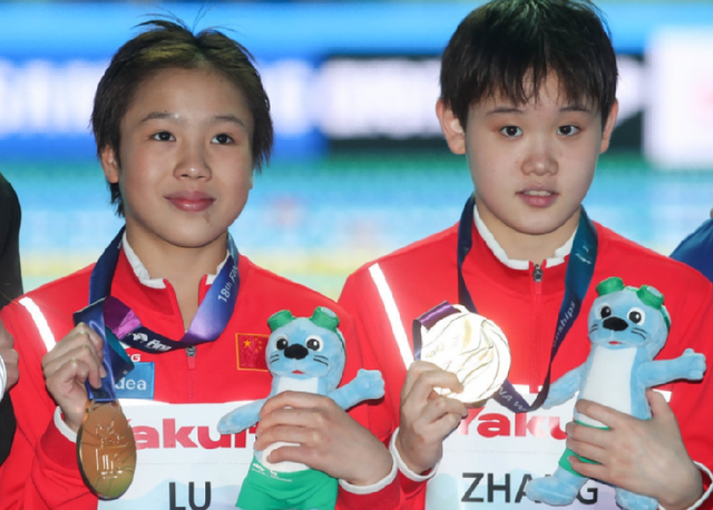 全红婵也没想到，张家齐官宣退役仅1个月，就走上了另一条上坡路