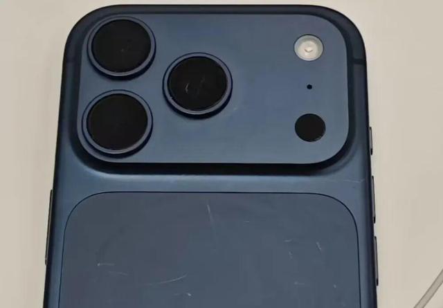 iPhone17裸机慎用，这是你不知道的秘密！