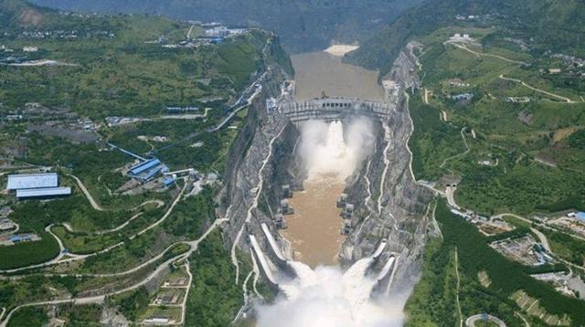 中国或重启140年前大工程，规模远超三峡大坝，外媒：不可思议