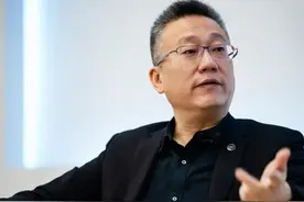 许家印第二！又一个“大佬”跑路，卷走几百亿，总部一片狼藉图片