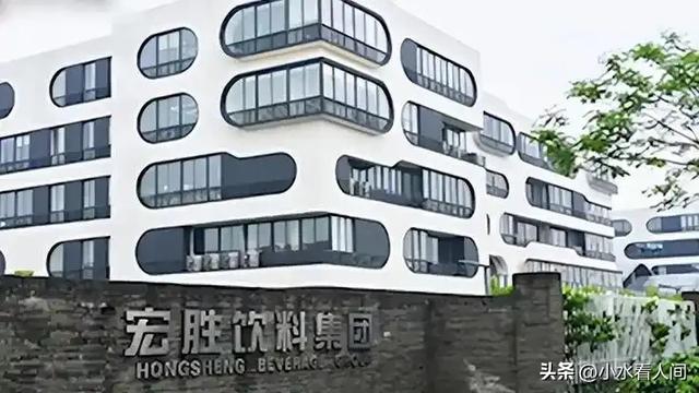 判决刚下来，老员工落井下石，再曝更多内情，宗馥莉比想象中更狠
