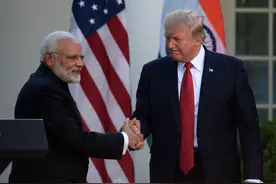 万斯刚出席晚宴，印度争议领土出事，莫迪中断行程，大批部队迎战图片