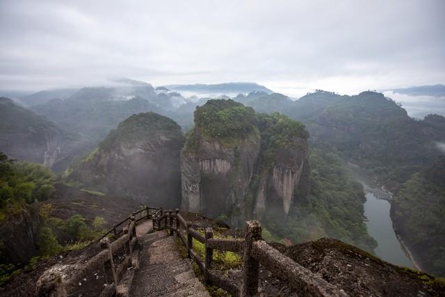 武夷山天游峰。