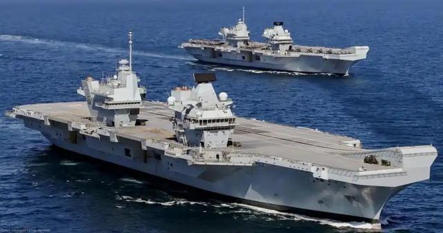 又让张召忠说中了？东拼西凑550亿建的2艘航母，如今彻底成为累赘