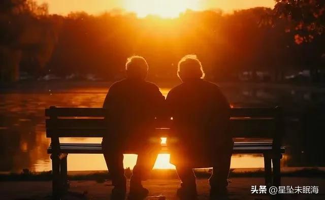 两性关系：夫妻过70岁，感情再好，也要留心这6件事