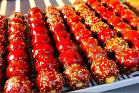 冬日美食 | 冰糖葫芦：串起甜蜜时光图片