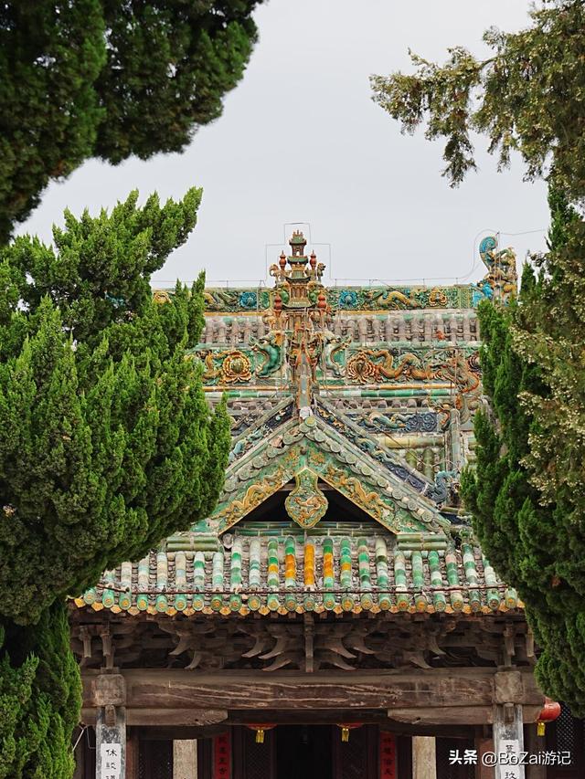 润城东岳庙，藏在晋城的琉璃奇观，拜亭藻井与天齐殿斗拱惊艳时光