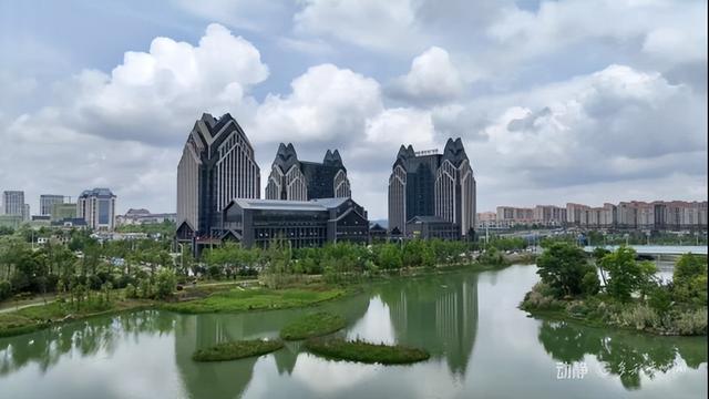 从无中生有到风生水起 一座西南山城的数字经济突围路