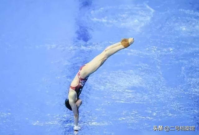 18岁全红婵即将开启大学生涯，如今又美又有实力，央妈没看错人