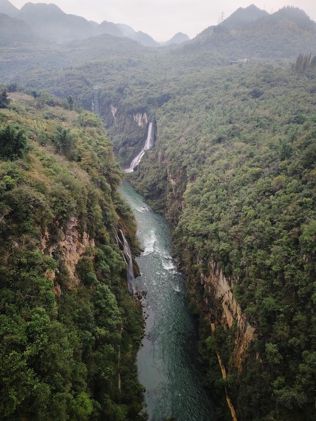 南行漫记：我见过地球上最美丽的一道疤痕，她叫马岭河峡谷