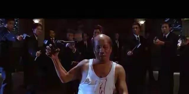 陈光标怒撕遮羞布：梁小龙哪里是病死，分明是被折腾死的！