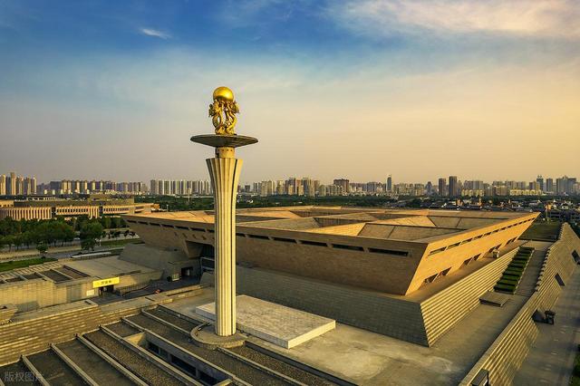 上个月去了趟洛阳，我实话实说：当地人的素质让我眼界大开～