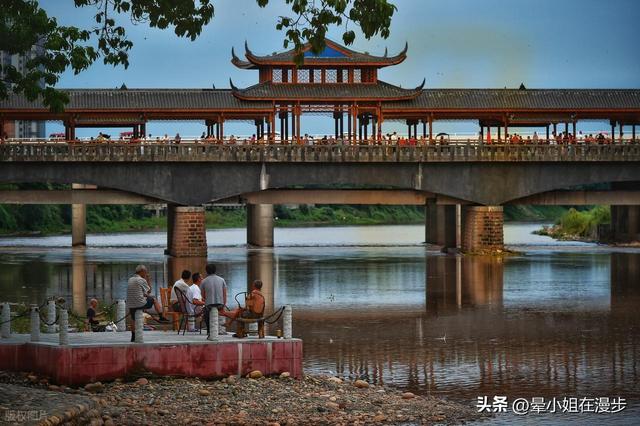 成都国庆去哪里？高铁畅游圈：4小时直达12城，开启别样亲子行