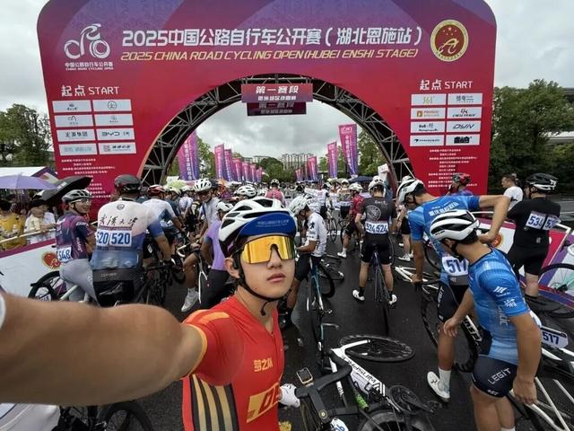 厉害了！20天1850公里！沈阳少年独自骑行到武汉上大学
