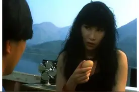 从“三级女王”到低调人生：揭秘李华月的蜕变与现状图片