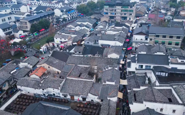 浙江低调的古镇，有“江南第一早茶地”美誉，门票停车全免费