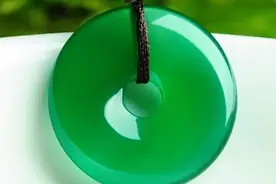 九种可以“冒充翡翠”的玉，新手如何区分？图片