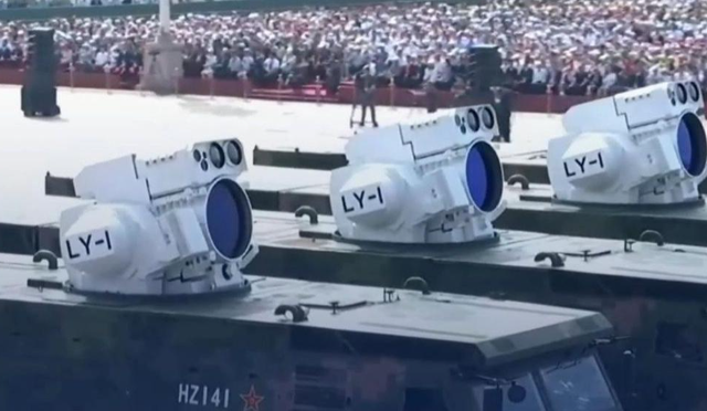 四明山号公开亮相，装载LY-1激光，中国“反群”武器重大跃升