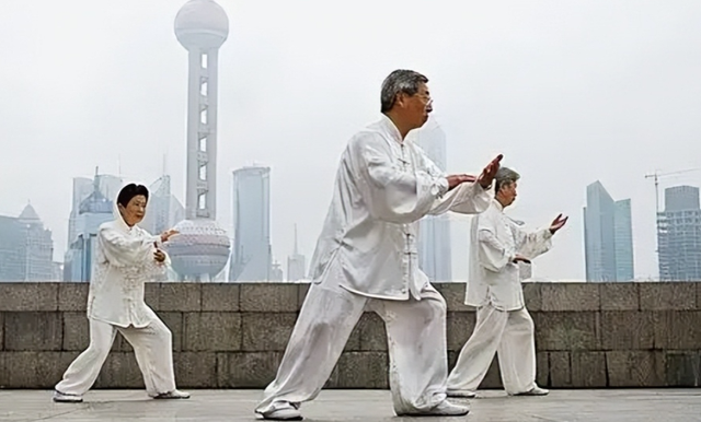全民科学健身为啥首选太极拳？4个理由说透