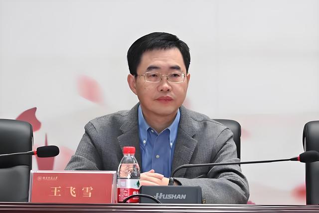 性能高出1000倍，中国北斗被某国电磁干扰，他成功破解助北斗建成