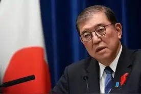 石破茂拒绝与特朗普首访会晤，却干出了石破天惊的首访中国大外交图片