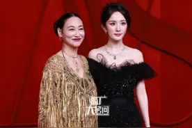 时尚芭莎红毯：孙俪重回颜值巅峰，宋佳高级，杨幂的脸好美图片