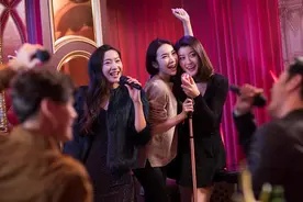 性交易泛滥，富商们疯狂砸钱，挥金如土的新东泰，缘何会走向覆灭图片