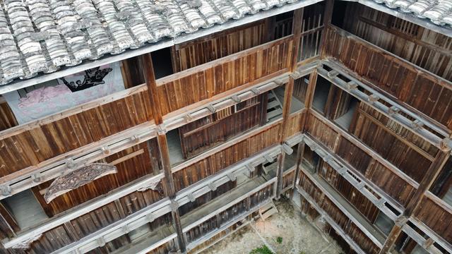 建南靖土楼——吕厝