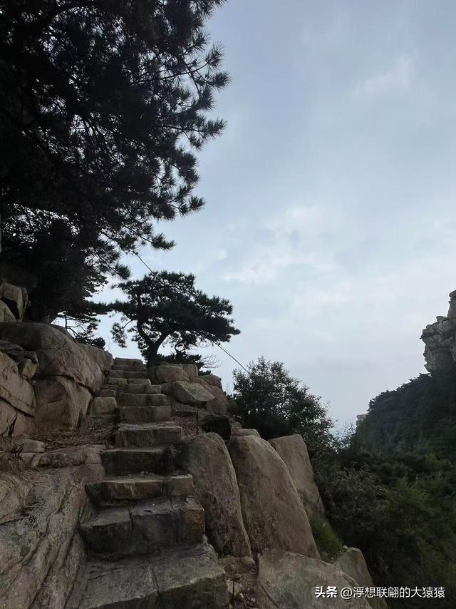 莱芜雪野的马鞍山，极其极其值得一游！