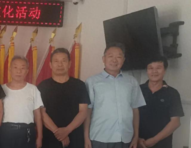 书画名家捐赠墨宝 助力乡村文化建设