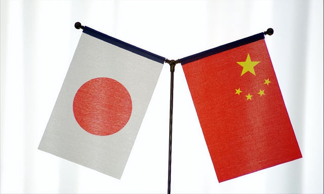 高市喊话中国，承认自己需反省涉台言论，愿与中方对话缓解紧张