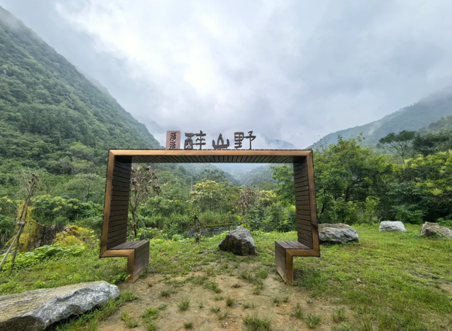 安徽石台县：这座小县城有“皖南小九寨”之称，却藏得够深的！