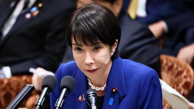 解放军下达最后通牒，日本或成战场？高市不认错，对中国3连反击