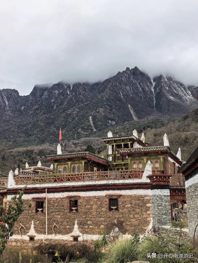 喀什经317到成都，色达县-都江堰，甲居藏寨、理小路、桃坪羌寨