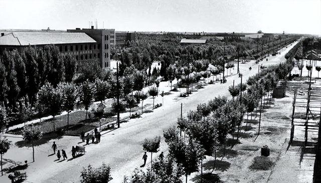 70多年前的大雪天，毛主席为什么决定把河南省会由开封迁至郑州？