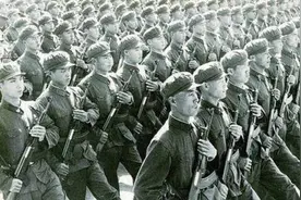 奇怪现象：解放时有人拥兵百万，为何无军阀割据？主席办法真高明图片