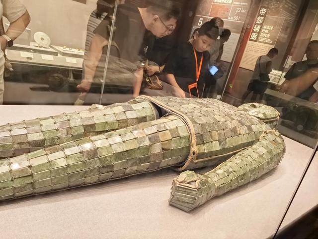 开封、郑州自由行第四天—河南省博物院，碰上了十年一遇的大暴雨