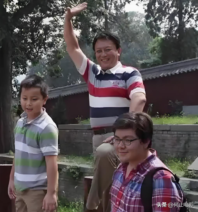 73岁唐国强有烦心事！两个儿子都残疾，他担心儿子的婚事