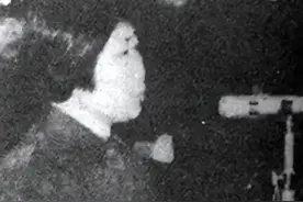 76年，中央工作组空降上海，稳定形势，十万民兵全副武装游行拥护图片