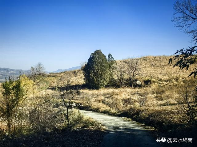 蓝田连导航都没有的路，我小半天竟然过了5个峪口！也是长本事了